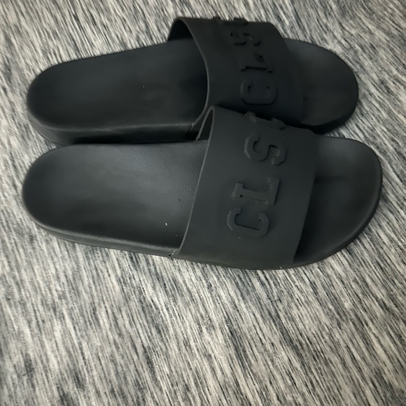 CLSC CLASSIC SLIDES BRAND NEW - Picture 3 of 4